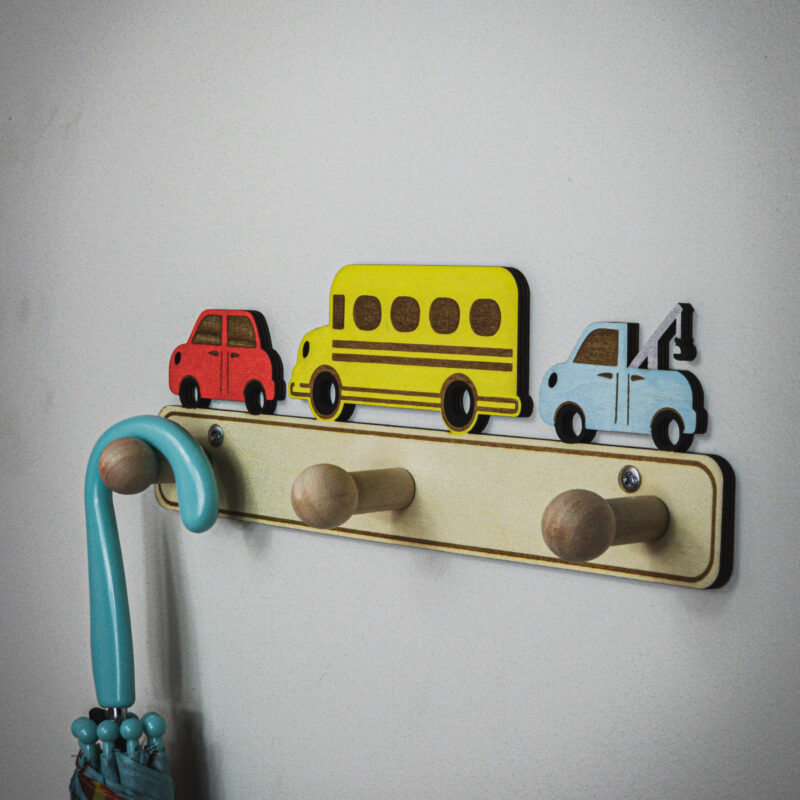 Kolorowy wieszak - auta