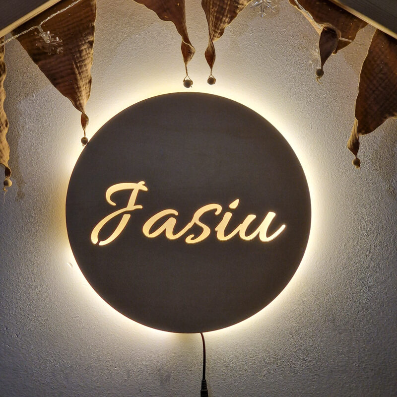 Lampka nocna led z imieniem dziecka