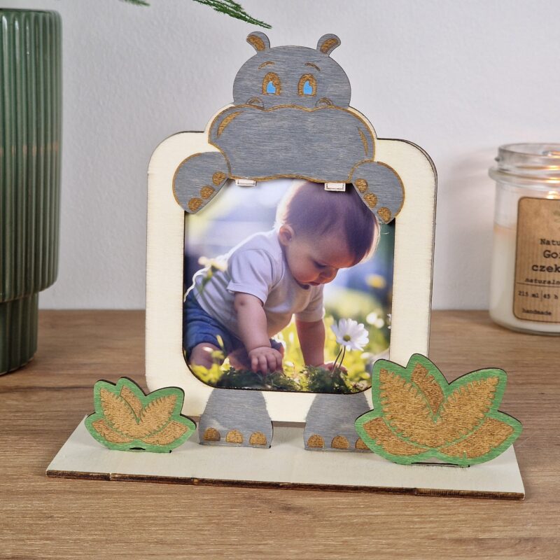 Wyjątkowa ramka na zdjęcia hipopotam – ręcznie wykonana pamiątka na całe życie