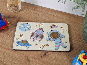 Tabliczka edukacyjna - kosmiczna przygoda